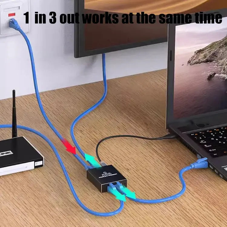 Splitter Ethernet RJ45 Staryon® cu 3 Porturi, Adaptor Retea 1 la 3 Porturi, Suport 1000Mbps, Carcasa din Aluminiu, pentru IPTV, Router, Monitoare